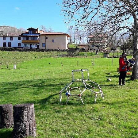 Casa Cosaratu, 2-9 Personas Villa Borines Kültér fotó