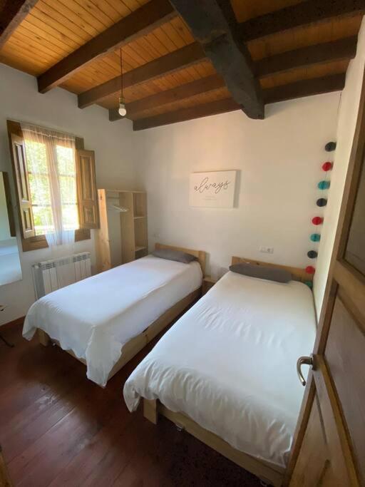 Casa Cosaratu, 2-9 Personas Villa Borines Kültér fotó