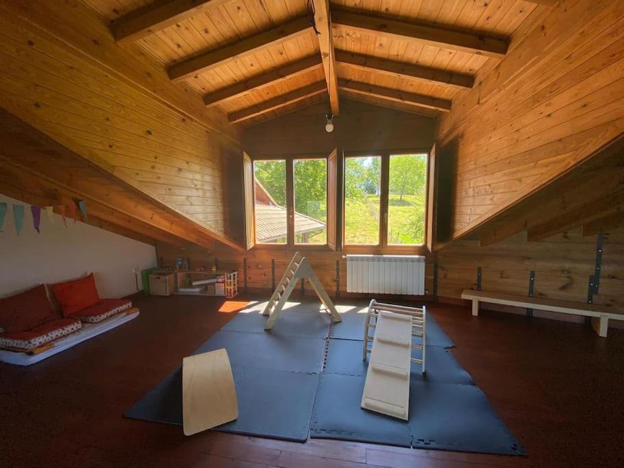 Casa Cosaratu, 2-9 Personas Villa Borines Kültér fotó